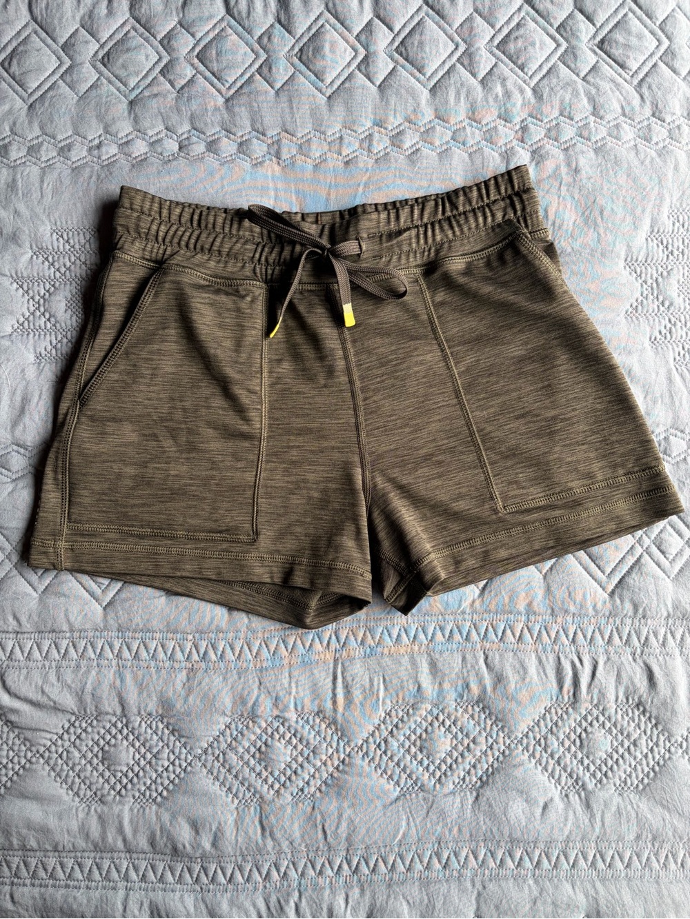 Title 9 Women’s active Olive Drawstring Shorts